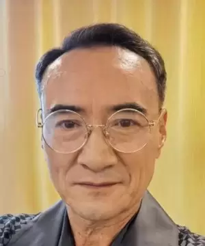 Deng Li Min