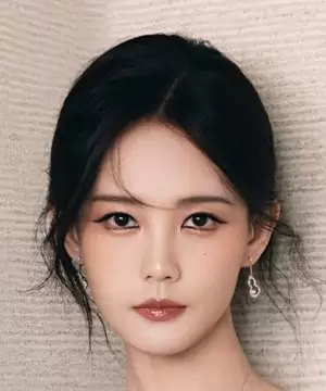 Li Yi Tong